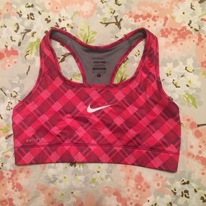 Nike Pro Sports Bra